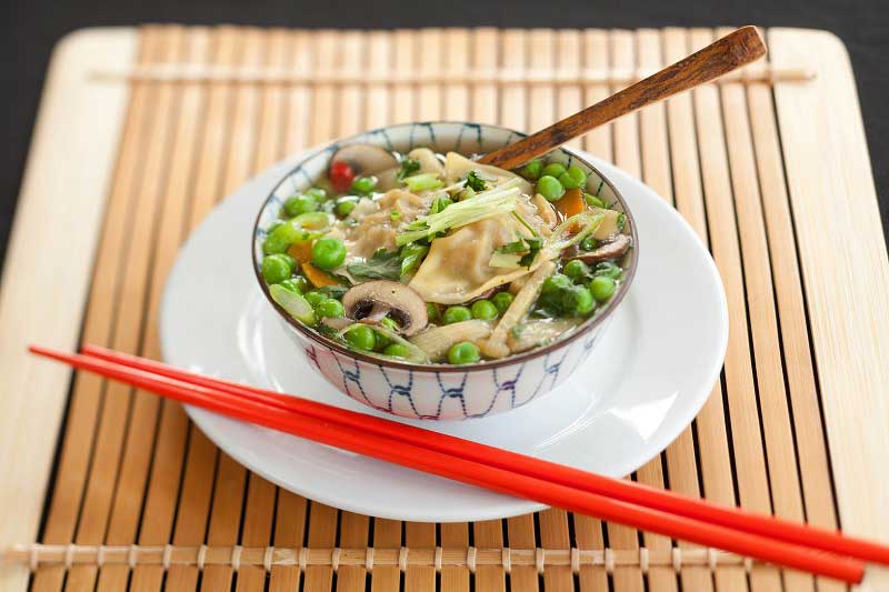 Chinese Pea Soup With Floating Pork Dumplings