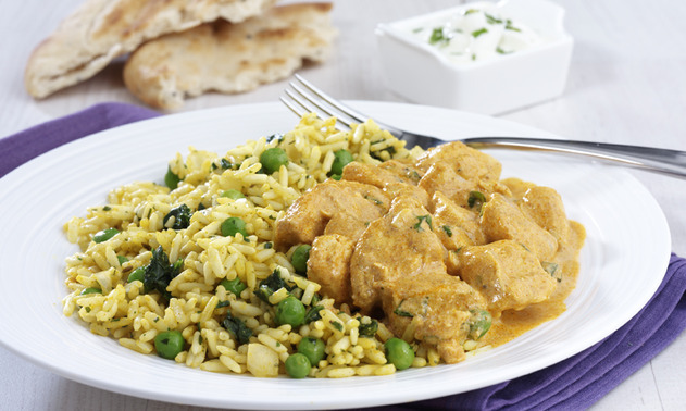 Pilau Rice With Chicken Curry 