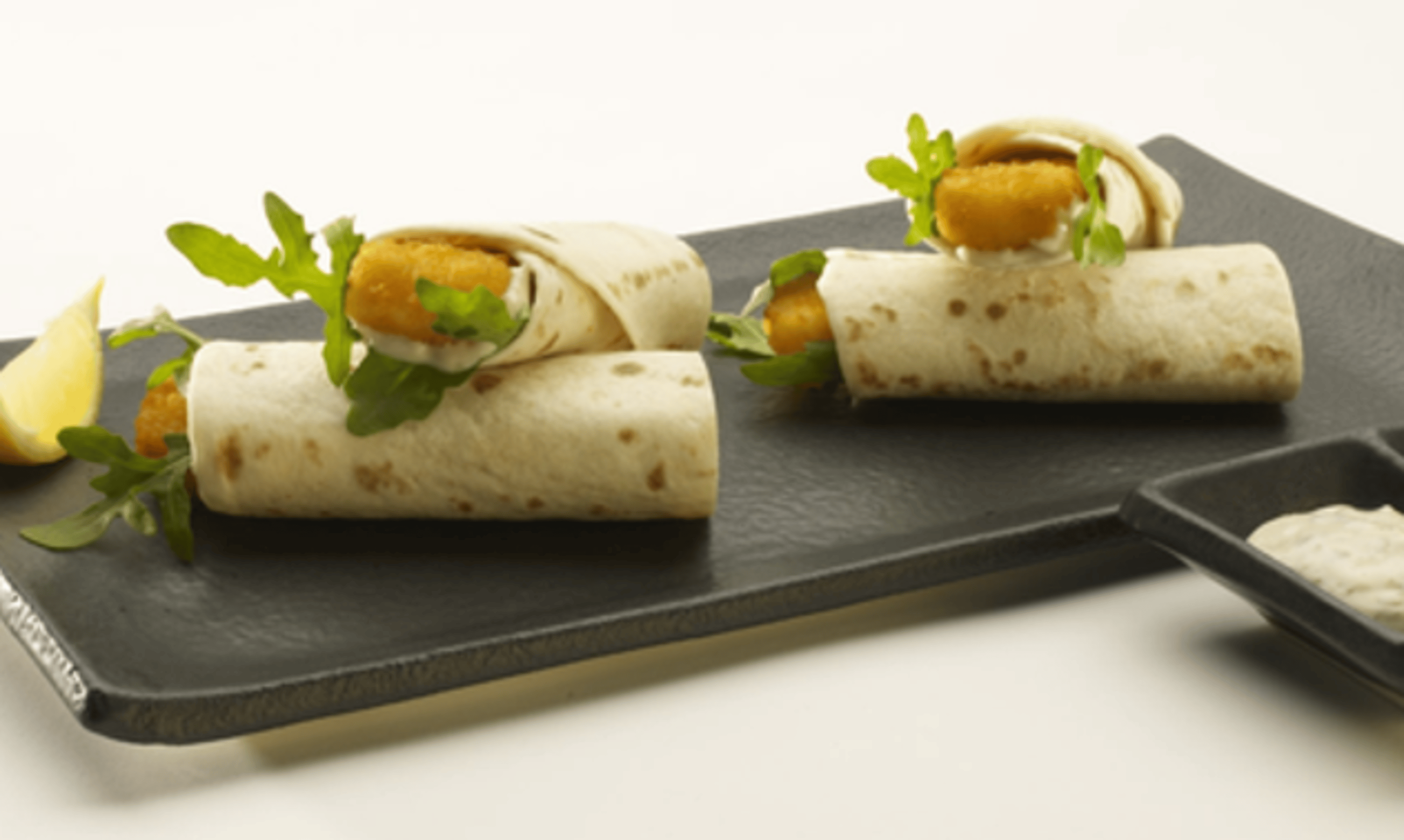 Fish_Finger_Wrap_ _posh3_w_lemon_and_tartare.png